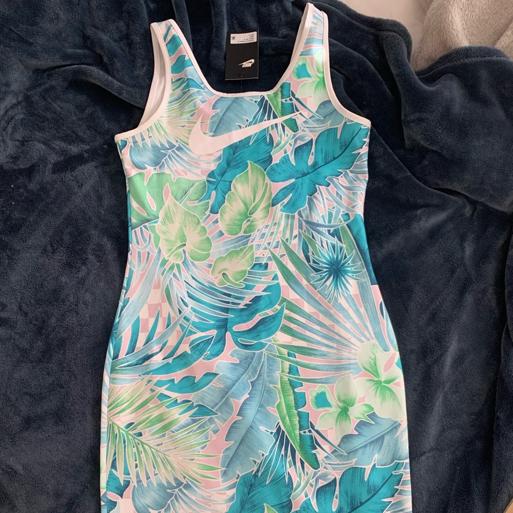 Nike dress